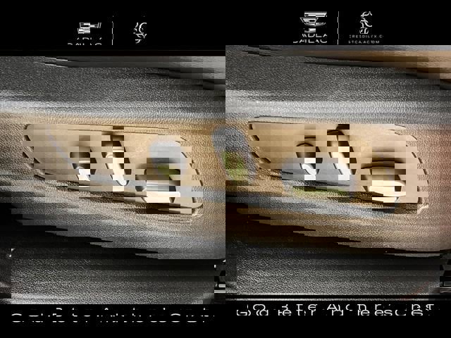 Certified 2023 Cadillac XT5 Premium Luxury image 30