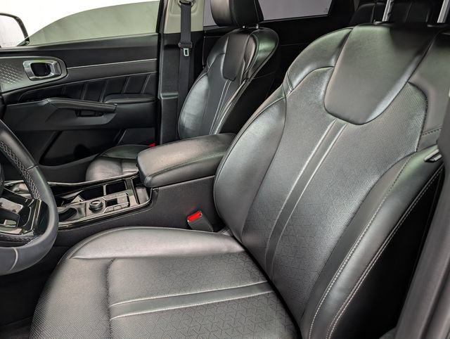 Used 2023 Kia Sorento SX AWD/4WD image 9