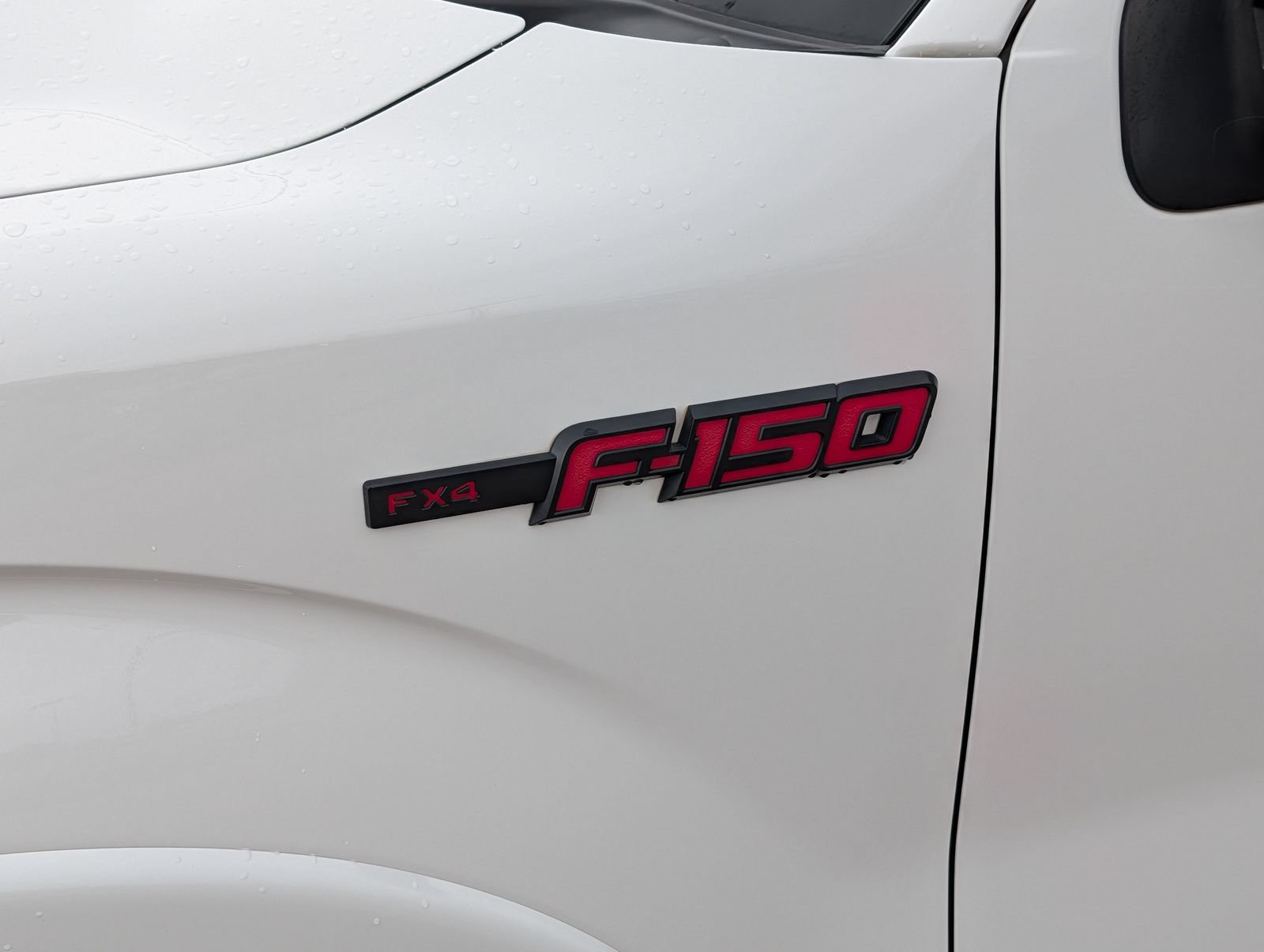 Used 2014 Ford F150 FX4 w/ FX Appearance Package AWD/4WD image 13