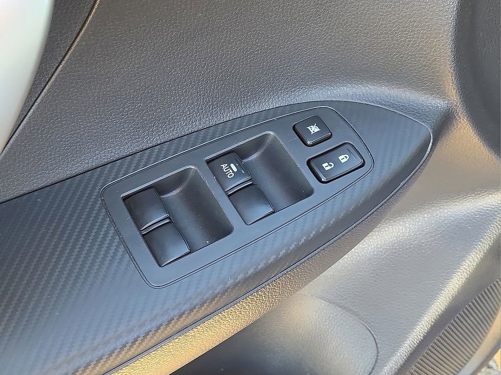 Used 2024 Mitsubishi Eclipse Cross SE image 23