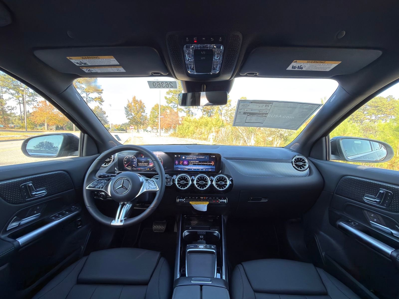 New 2026 Mercedes-Benz GLA 250 image 2