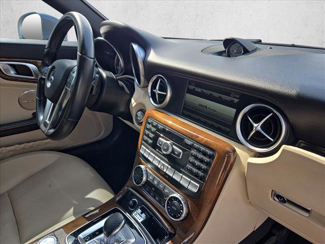 Certified 2016 Mercedes-Benz SLK 300 image 18