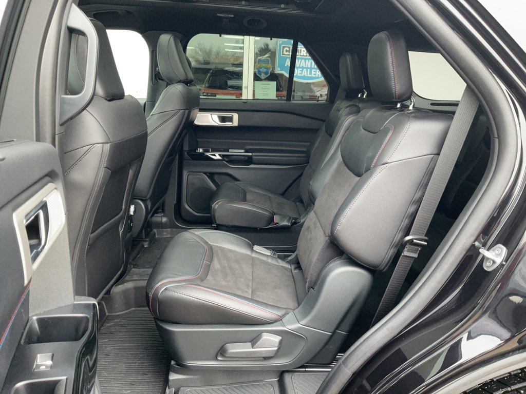 Used 2023 Ford Explorer ST w/ Equipment Group 401A image 9