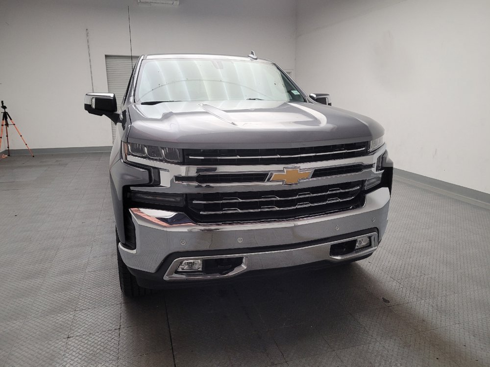 Used 2021 Chevrolet Silverado 1500 LTZ AWD/4WD image 14