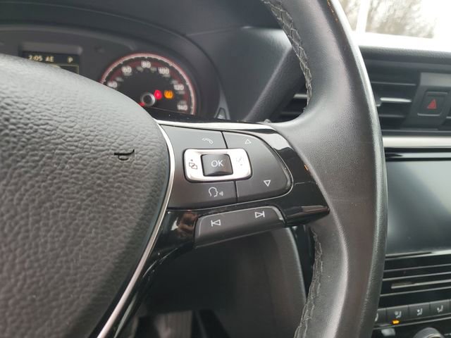 Used 2022 Volkswagen Passat 2.0T SE image 12