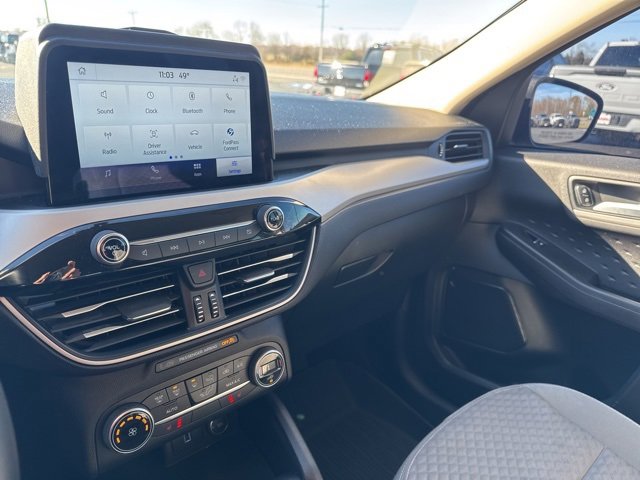 Used 2020 Ford Escape SE image 33