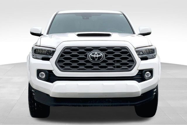 Used 2023 Toyota Tacoma TRD Sport image 3