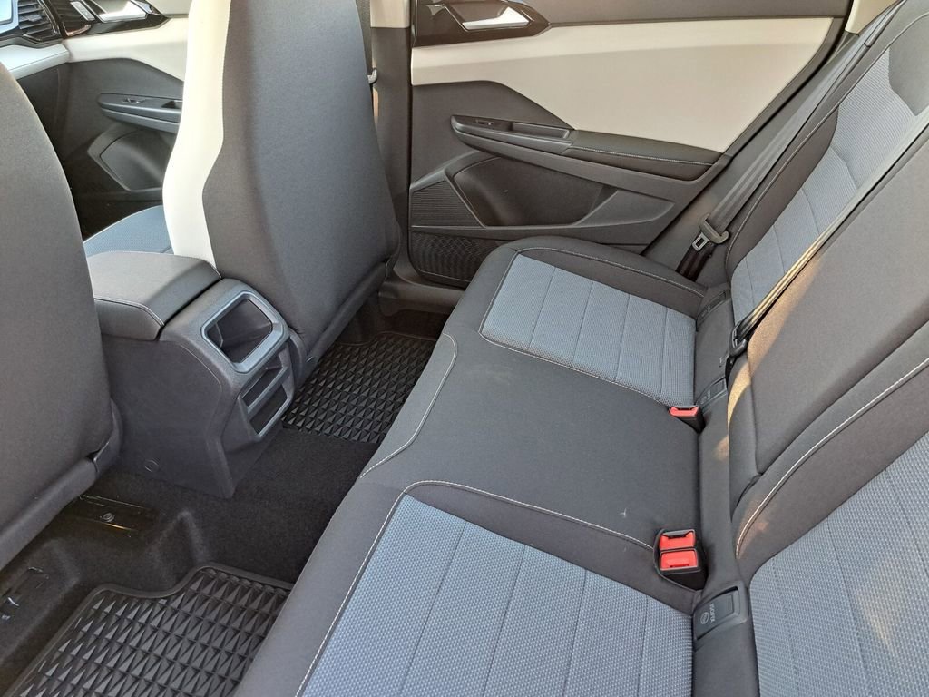 New 2026 Volkswagen Taos S image 21