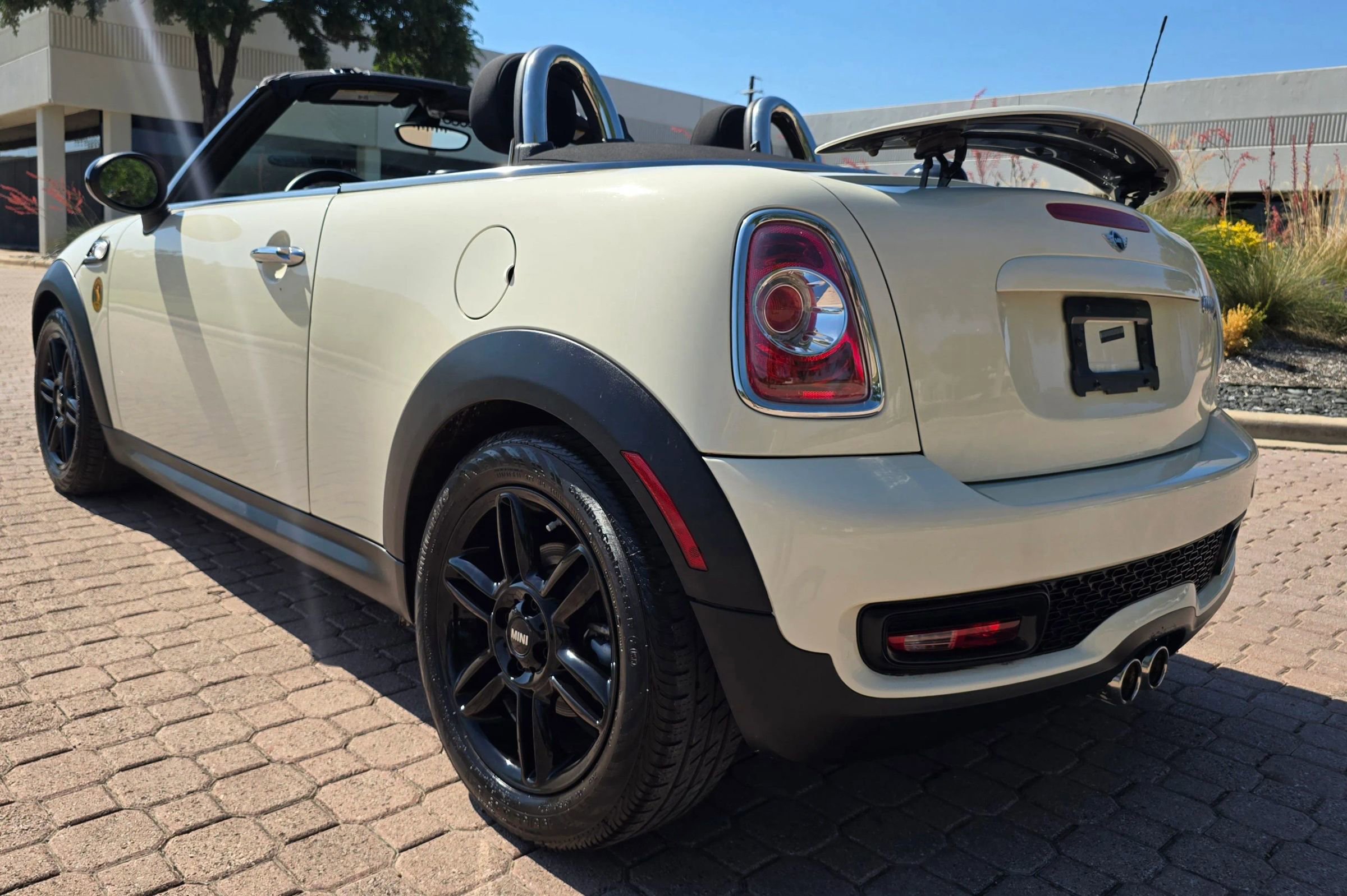 Used 2013 MINI Cooper Roadster S FWD image 5