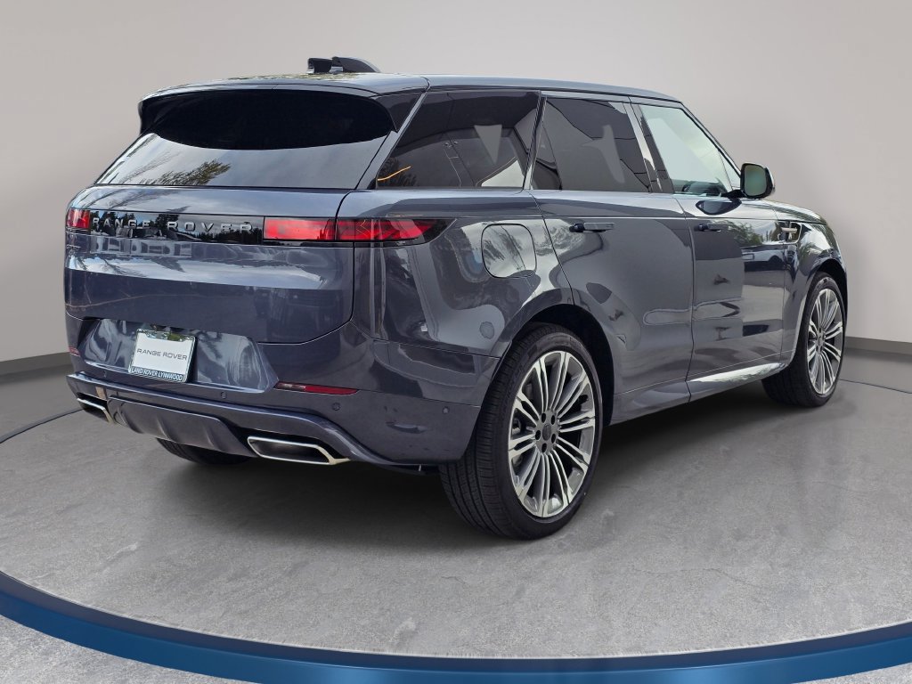 New 2027 Land Rover Range Rover Sport Dynamic SE AWD/4WD image 5