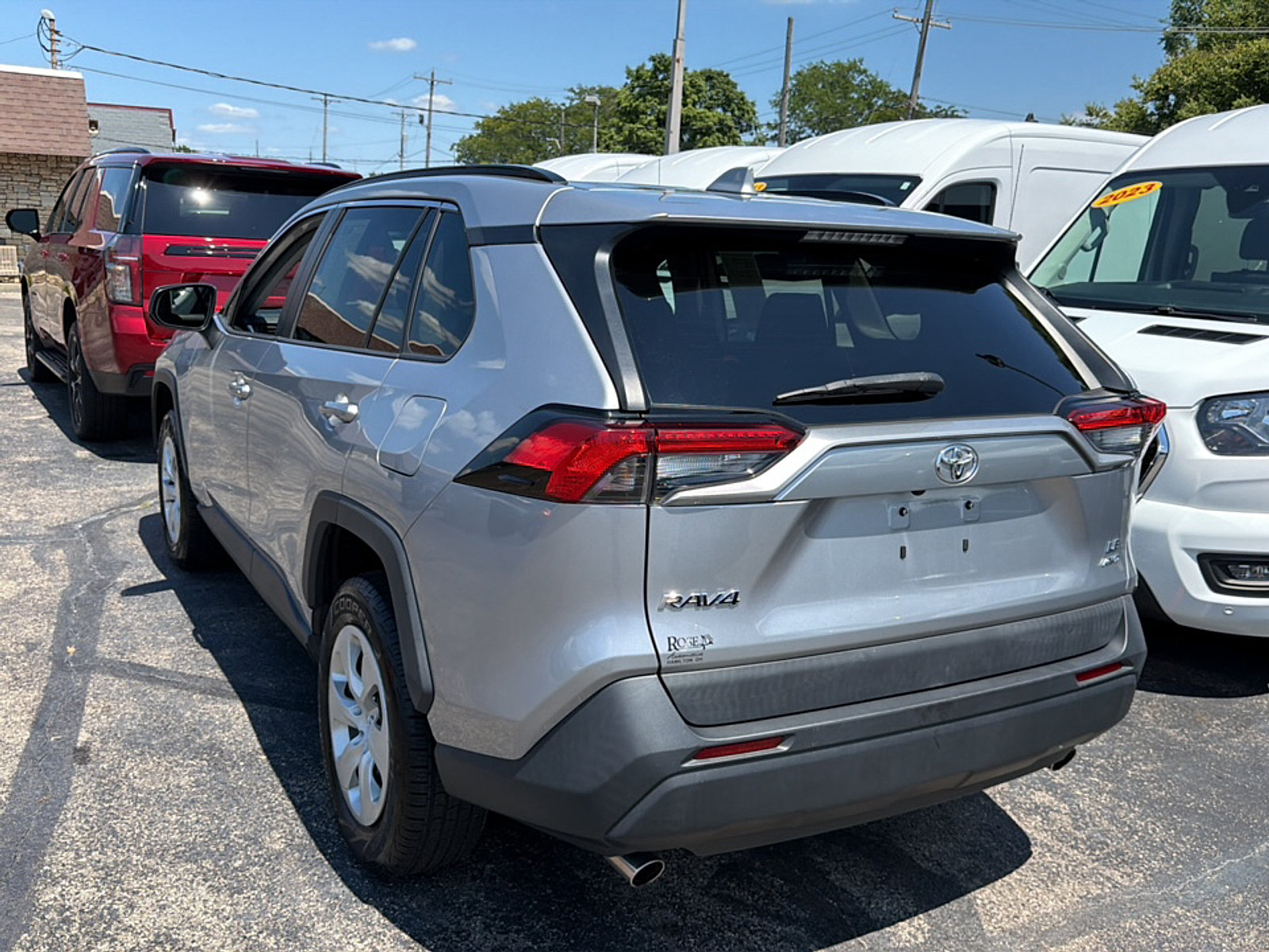 Used 2020 Toyota RAV4 LE AWD/4WD image 5