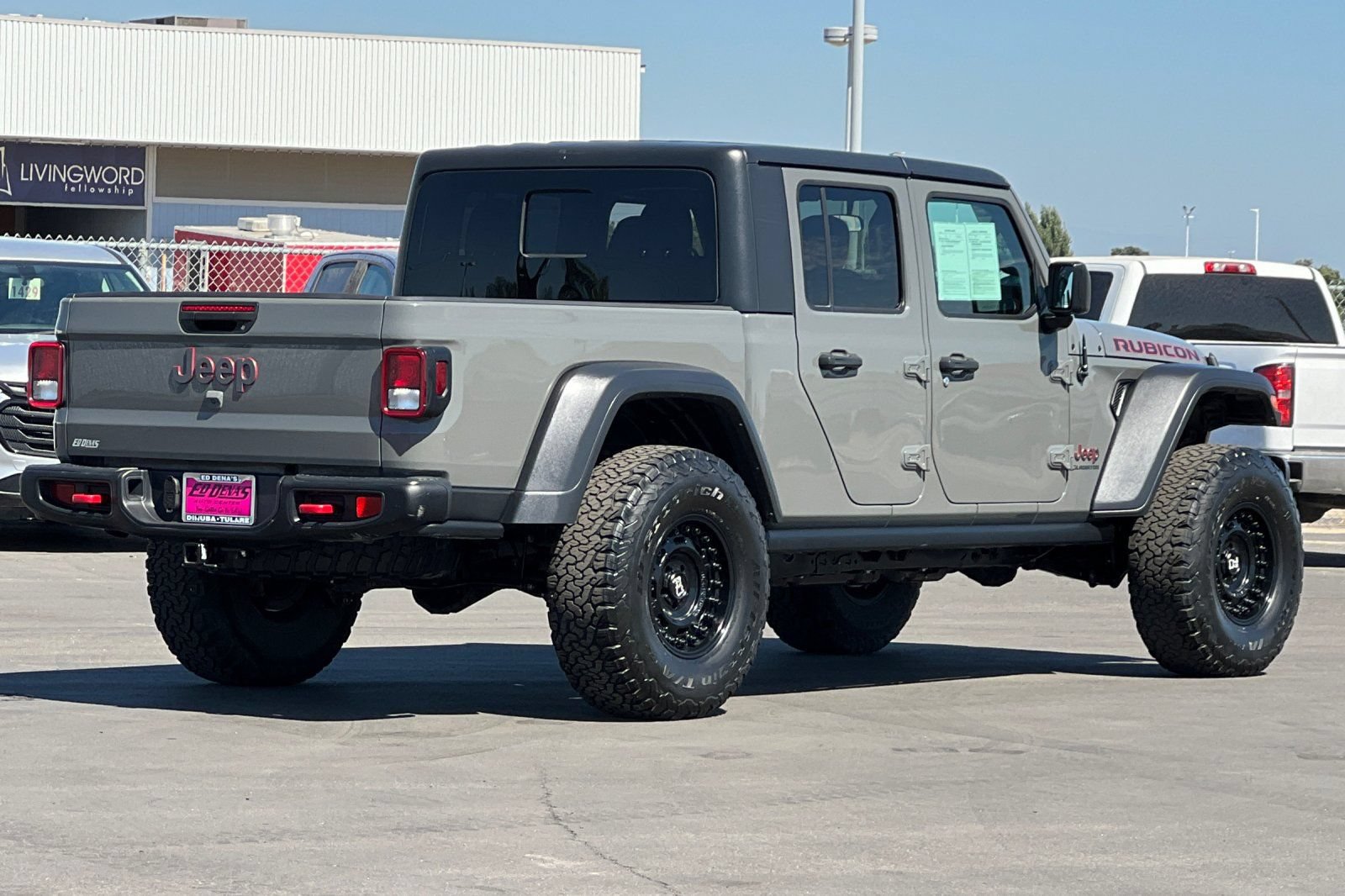 Used 2020 Jeep Gladiator Rubicon AWD/4WD image 4