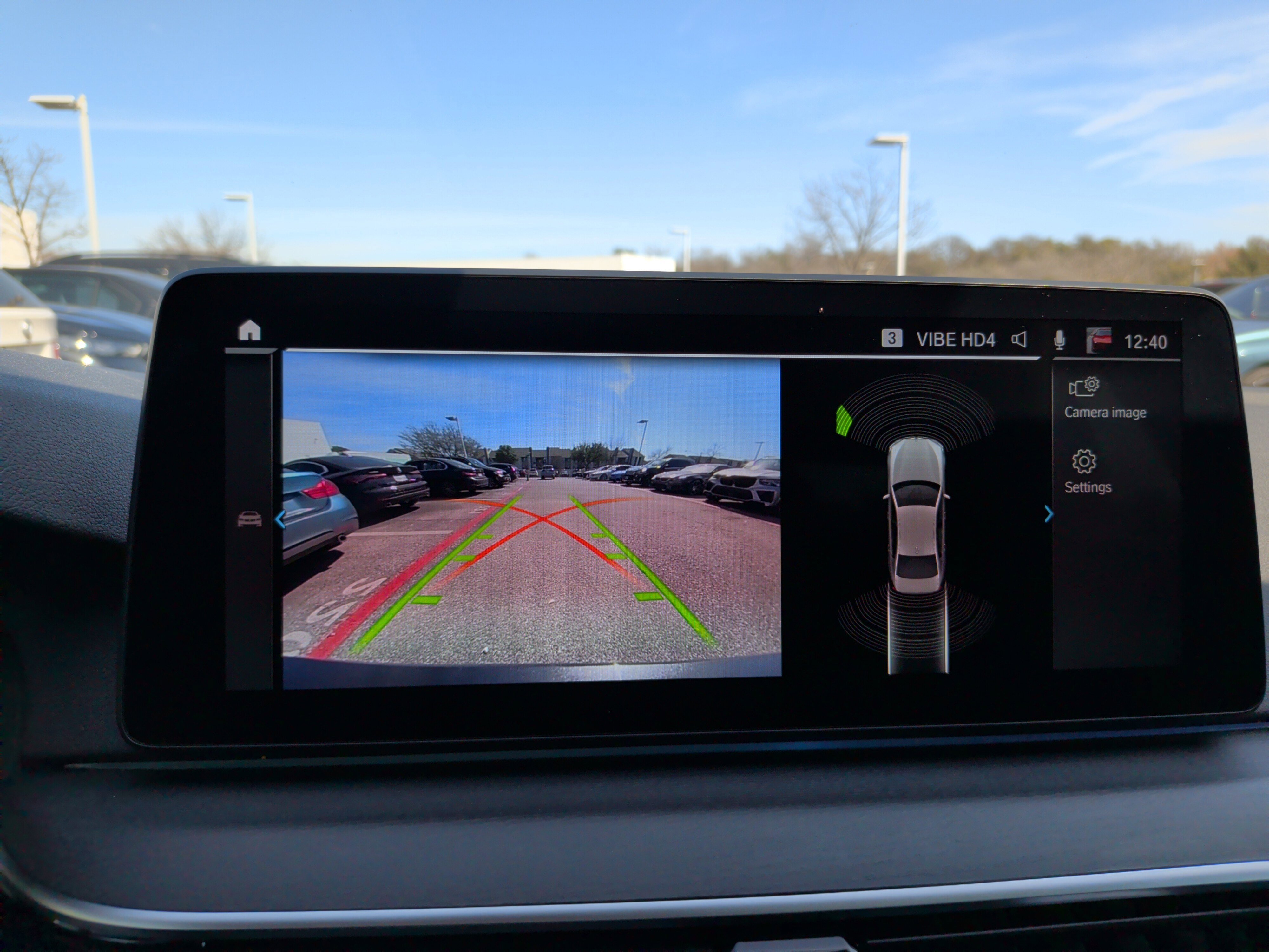 Certified 2023 BMW 530e w/ Premium Package image 19