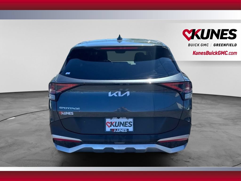 Used 2024 Kia Sportage LX FWD image 5
