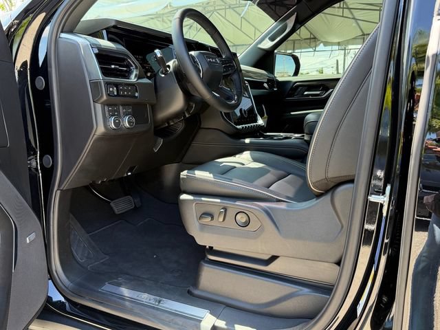 Certified 2026 GMC Yukon XL Elevation AWD/4WD image 14