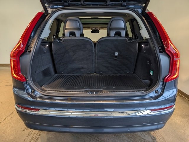 Used 2024 Volvo XC90 B6 Plus w/ Protection Package Premier image 5