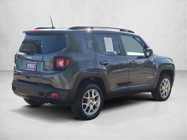 Used 2023 Jeep Renegade Latitude w/ Sun/Sound Group AWD/4WD image 5