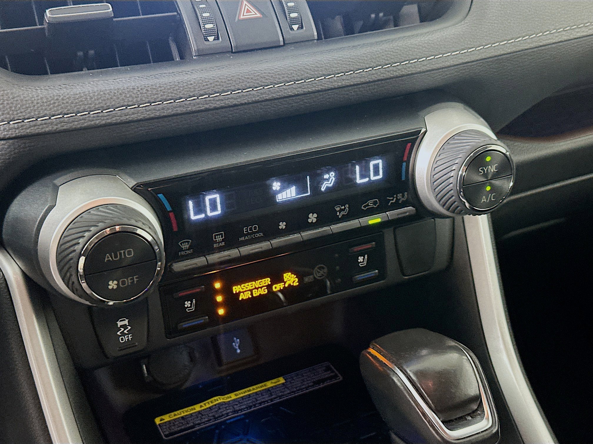 Used 2021 Toyota RAV4 Limited image 24