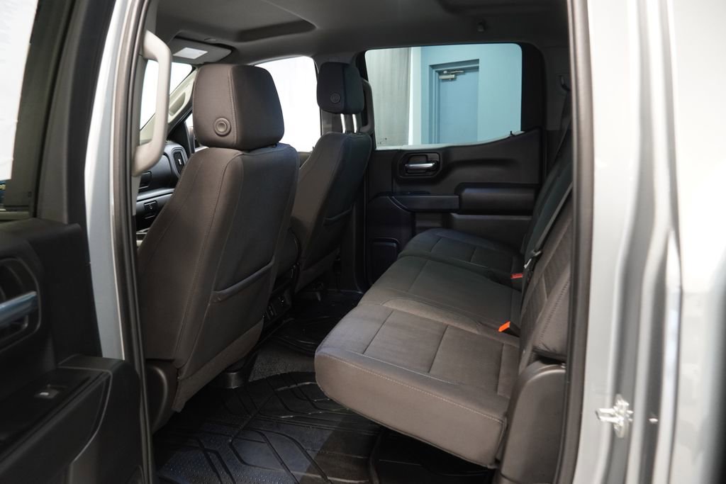 Used 2025 Chevrolet Silverado 1500 Custom image 19