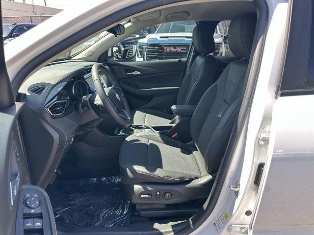 Used 2023 Buick Encore GX Preferred w/ Cold Weather Comfort Package image 17