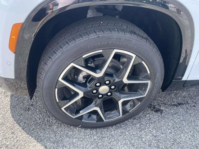 New 2026 Chevrolet Traverse High Country FWD image 9