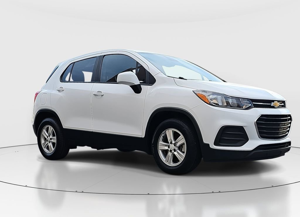 Used 2020 Chevrolet Trax LS image 3