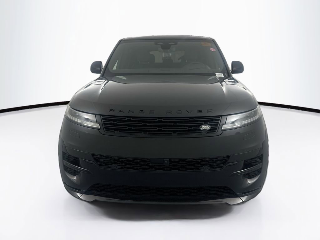 New 2026 Land Rover Range Rover Sport Dynamic SE image 2