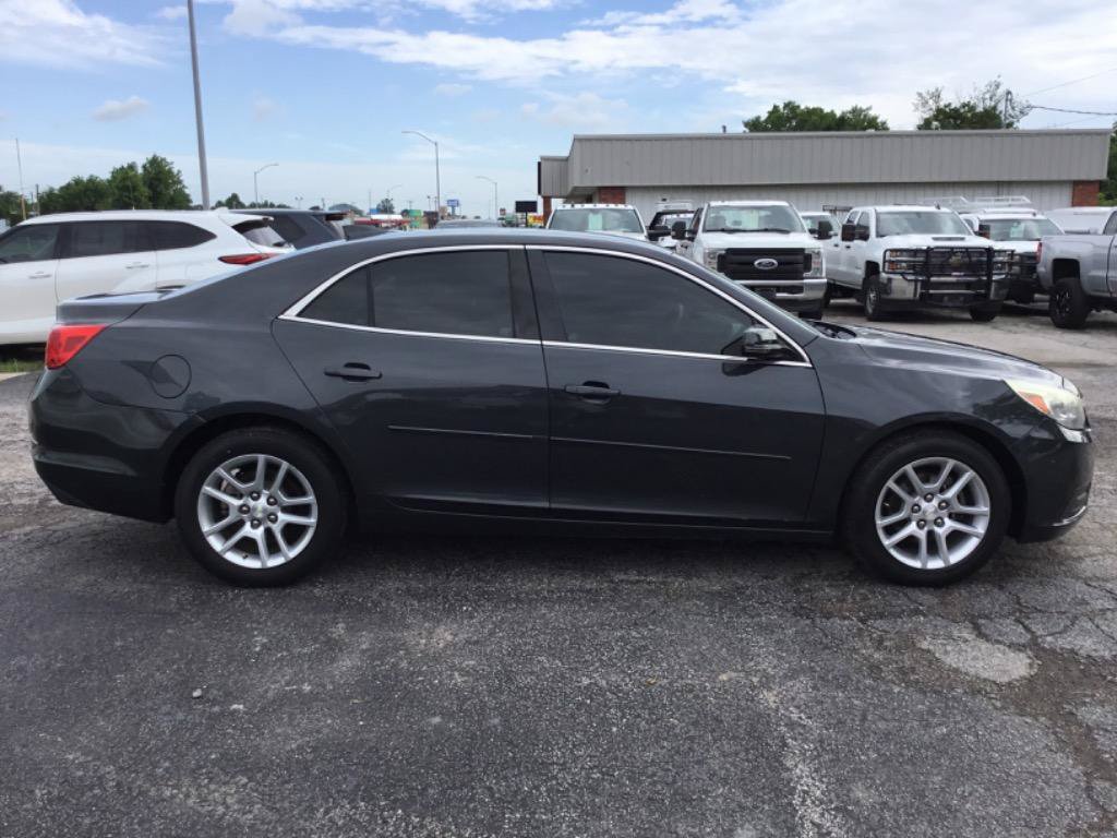 Used 2015 Chevrolet Malibu LT w/ Power Convenience Package FWD image 7
