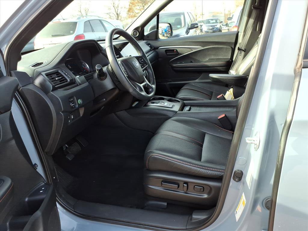 Used 2022 Honda Pilot TrailSport image 9