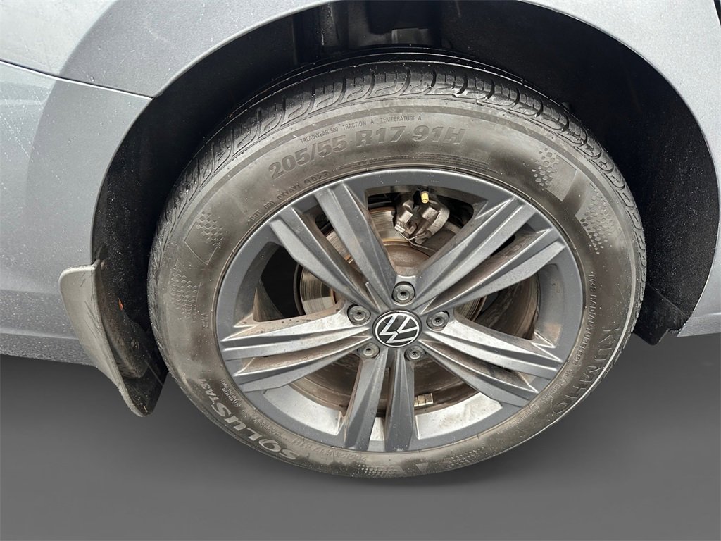 Used 2023 Volkswagen Jetta SE image 10