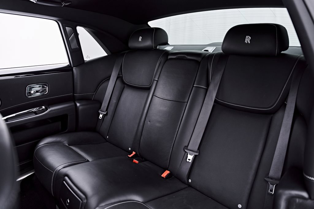 Used 2018 Rolls-Royce Ghost RWD image 55