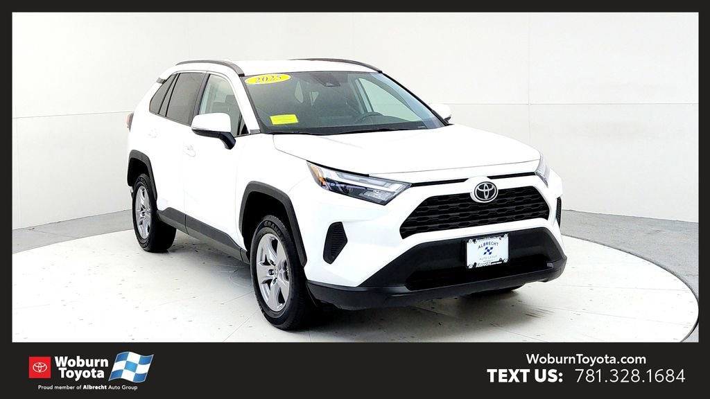 Certified 2025 Toyota RAV4 XLE AWD/4WD image 1