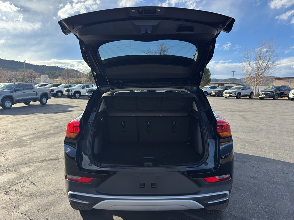 Used 2022 Buick Encore GX Preferred w/ Cold Weather Comfort Package image 10