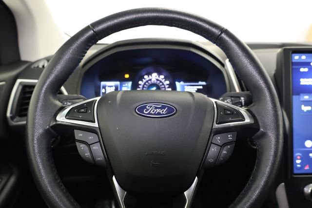 Used 2024 Ford Edge SEL image 16