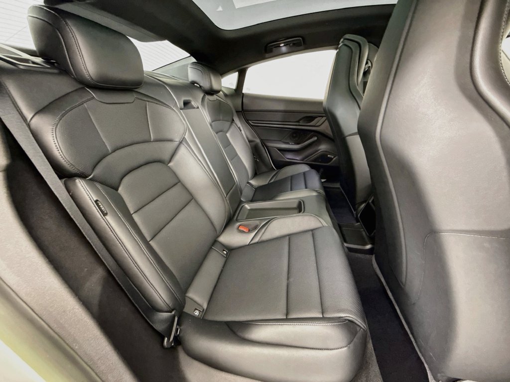 Certified 2023 Porsche Taycan 4S AWD/4WD image 29