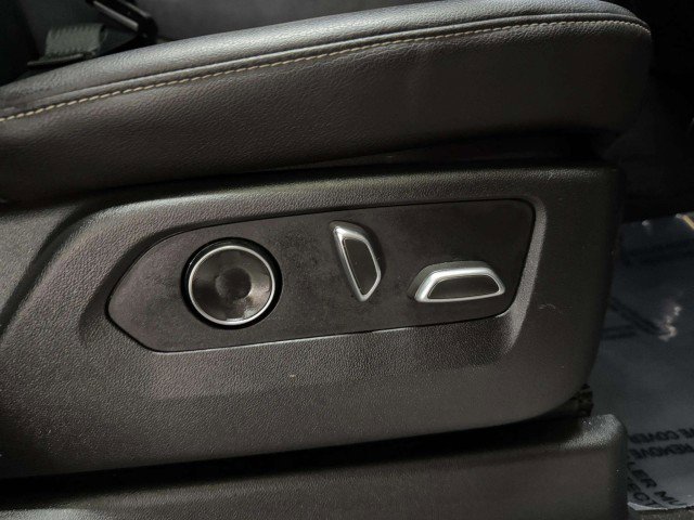 Used 2021 Cadillac Escalade Luxury image 68