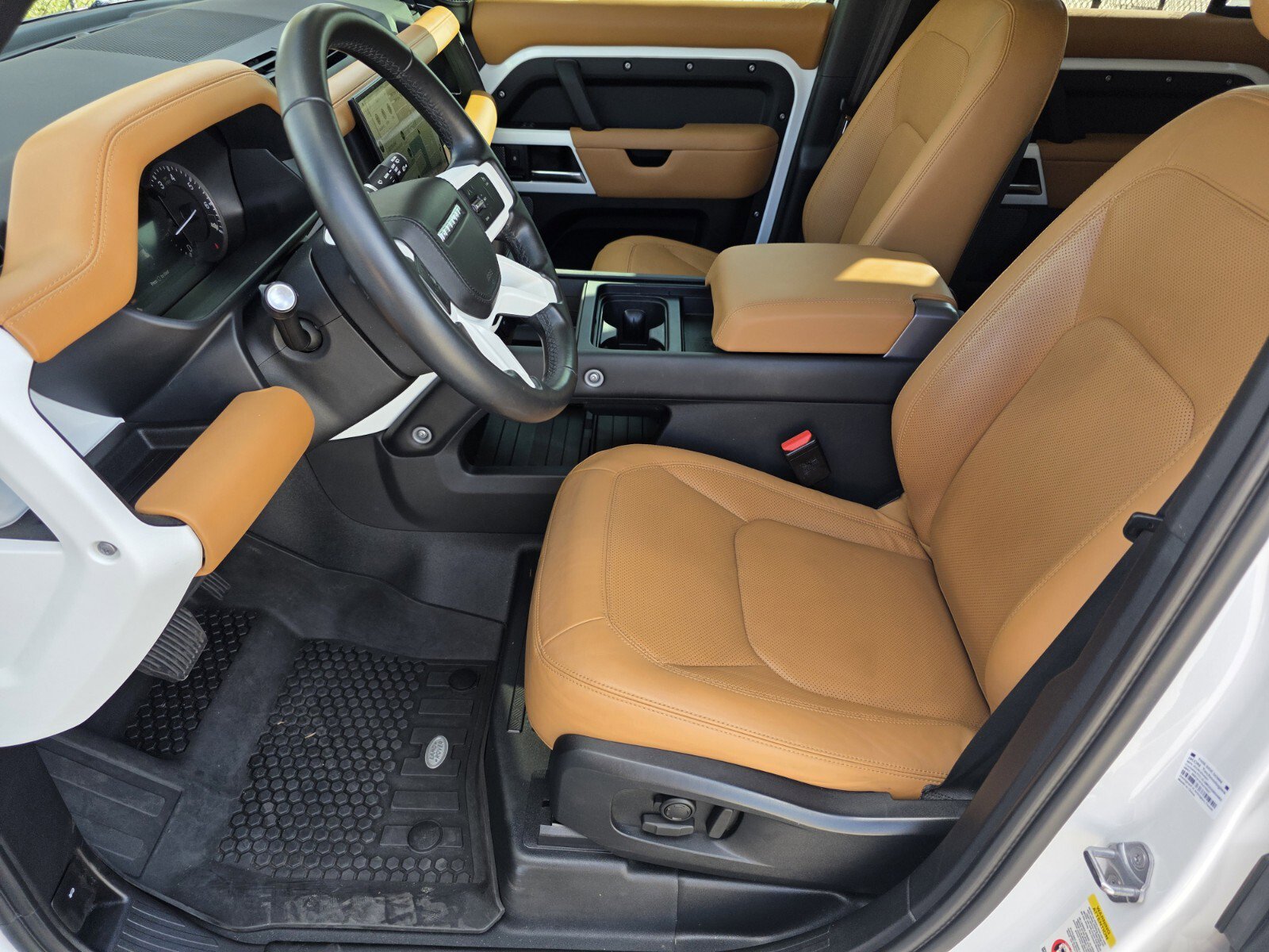 Certified 2023 Land Rover Defender 110 S image 10