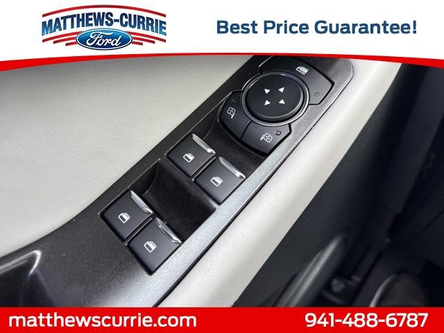 New 2026 Ford Explorer Active RWD image 26