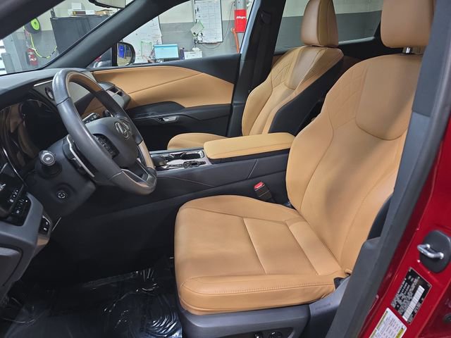 Used 2024 Lexus RX 350 Premium w/ Cold Area Package AWD/4WD image 17