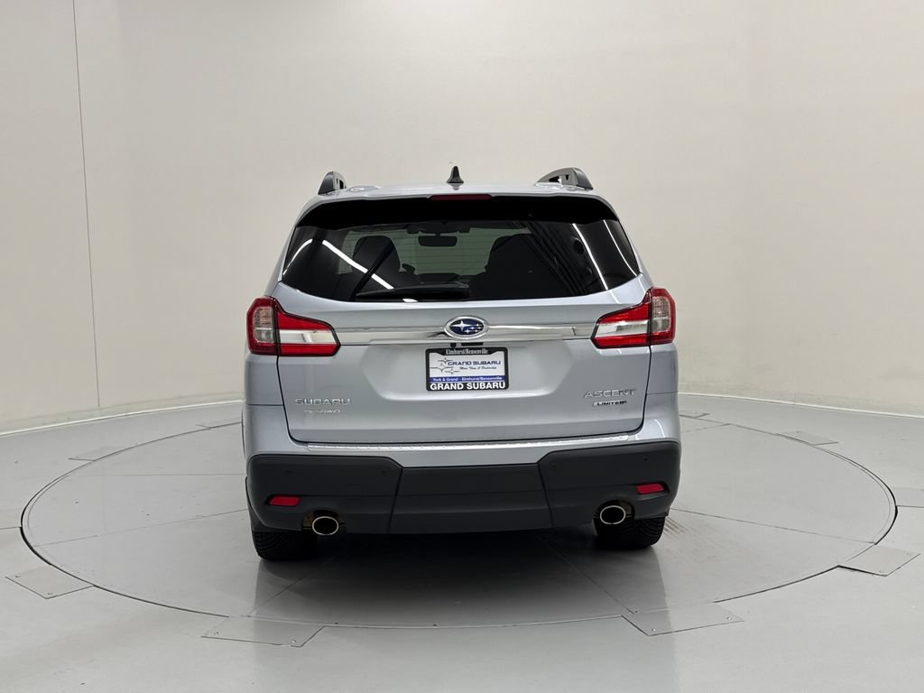 Used 2021 Subaru Ascent Limited w/ Technology Package AWD/4WD image 4