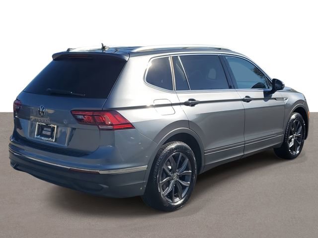 Certified 2023 Volkswagen Tiguan SE image 4