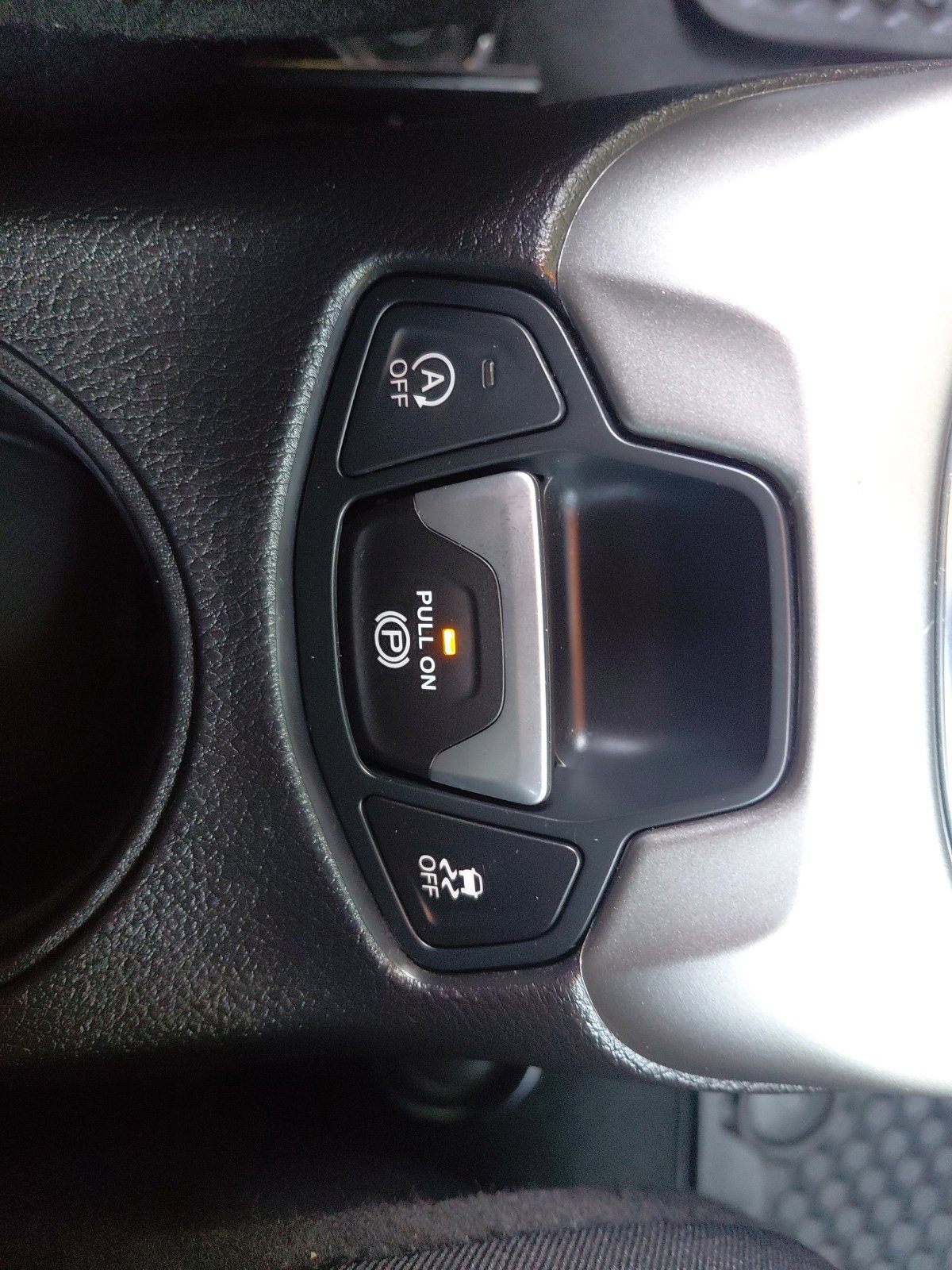 Used 2019 Jeep Compass Latitude w/ Popular Equipment Group AWD/4WD image 12