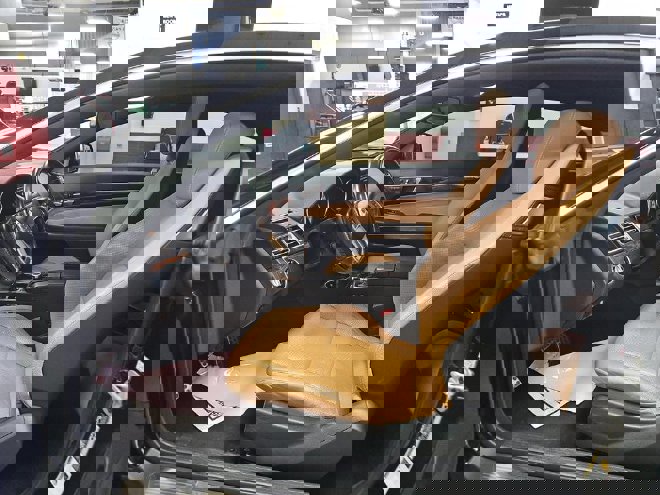 Used 2017 Mercedes-Benz E 400 E 400 4MATIC w/ Premium 2 Package image 11