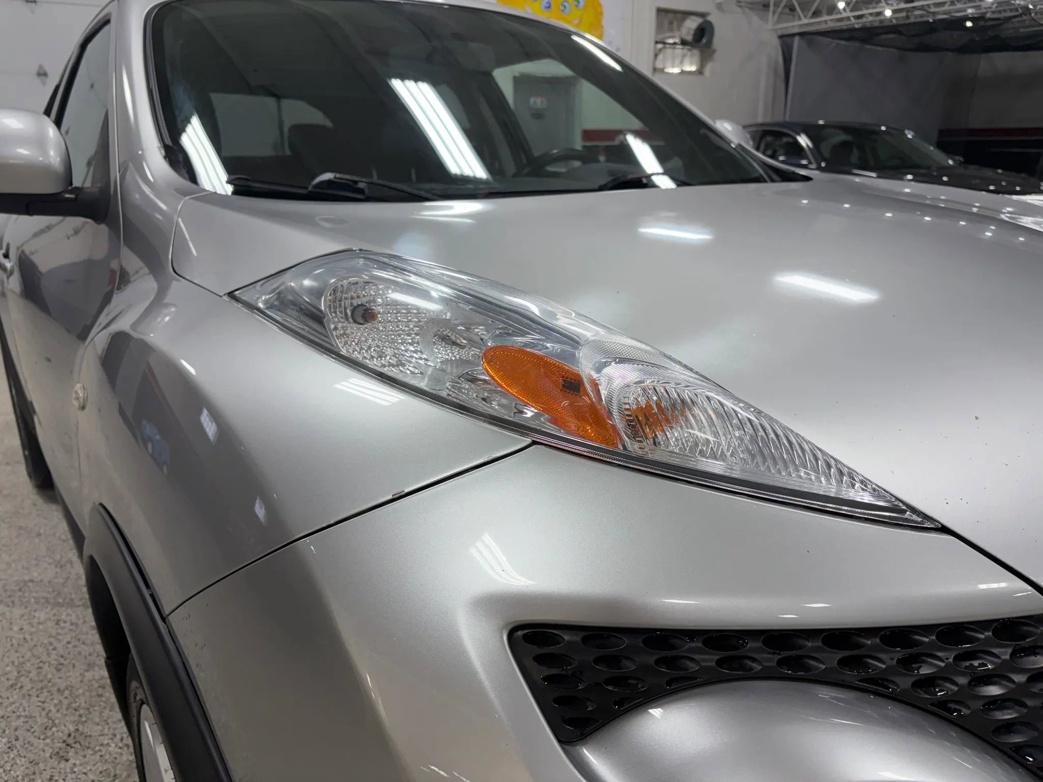 Used 2011 Nissan Juke SL image 6