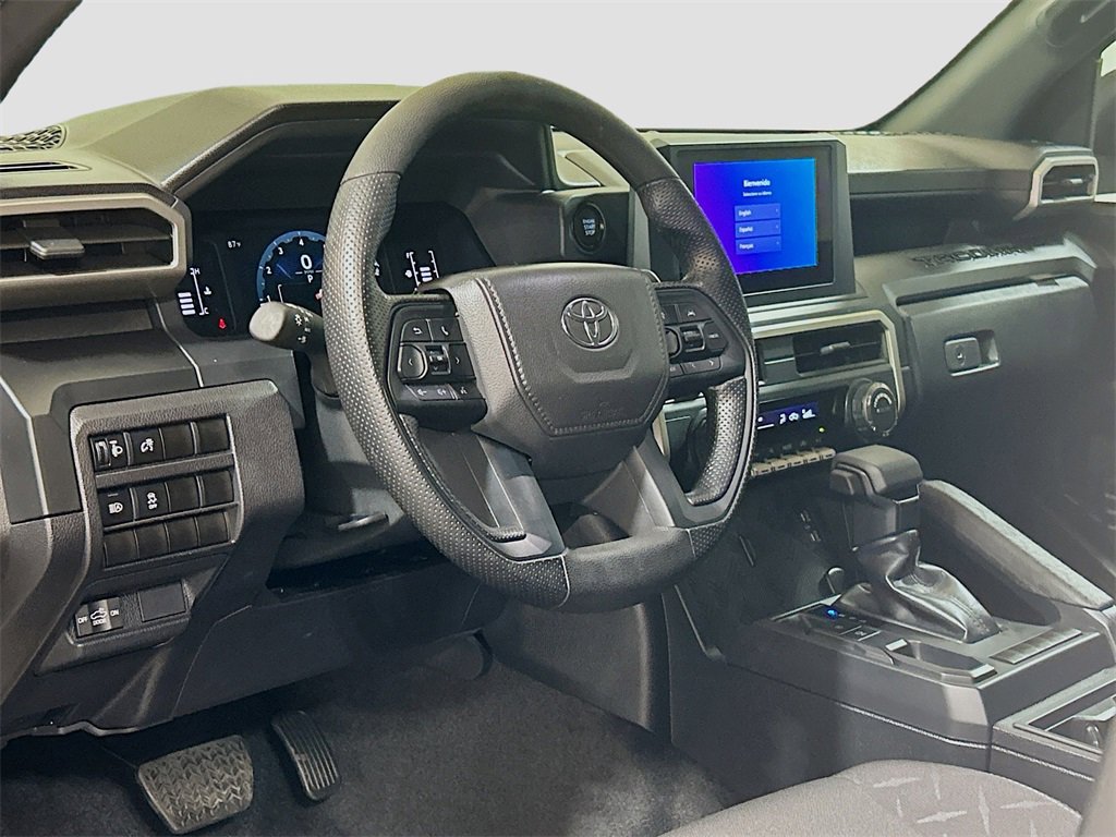 Used 2025 Toyota Tacoma SR image 7