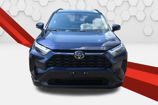 Used 2025 Toyota RAV4 XLE FWD image 9