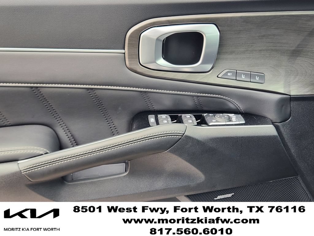 New 2026 Kia Sorento SX Prestige AWD/4WD image 17