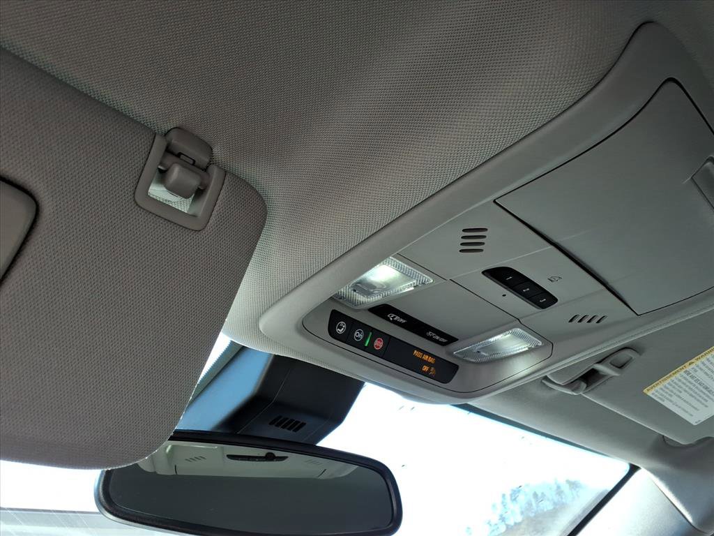 Certified 2024 Chevrolet Equinox Premier image 17