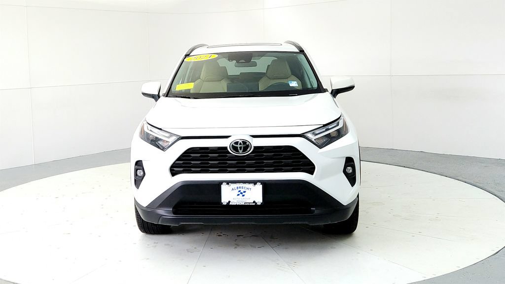 Used 2024 Toyota RAV4 XLE Premium w/ Weather Package AWD/4WD image 8