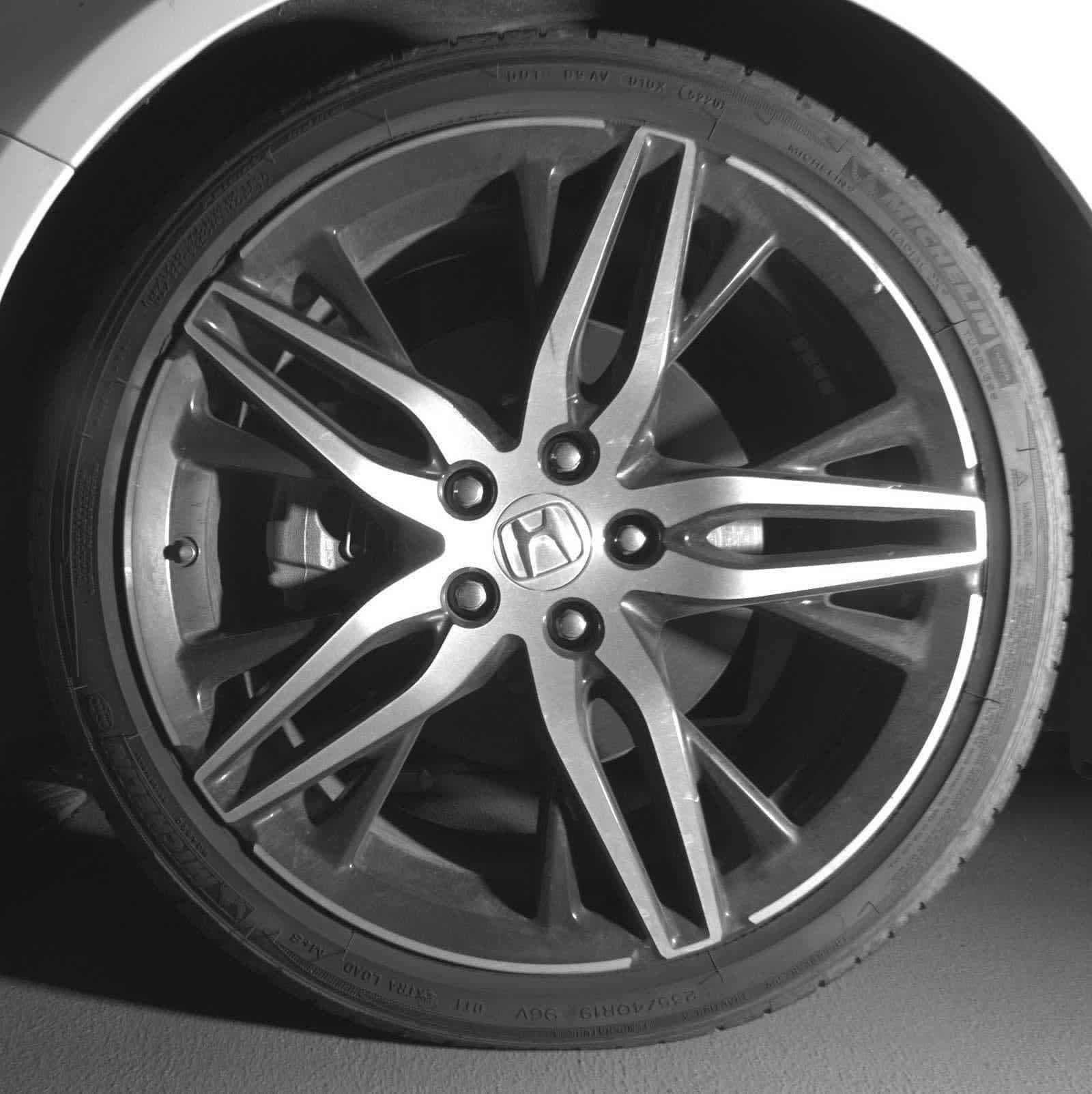 Used 2021 Honda Accord Touring image 9